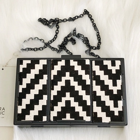 Zara clutch - Picture 3 of 6